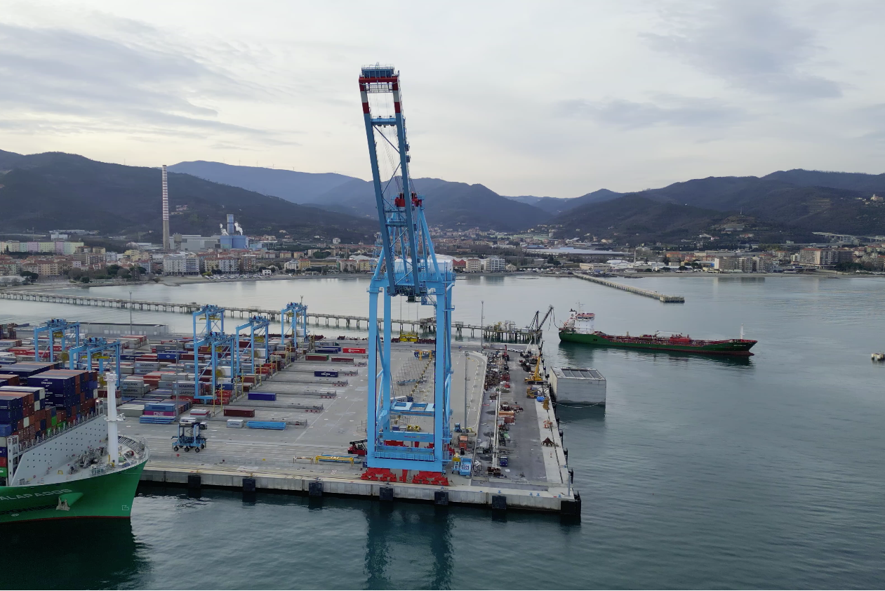 Alkion Terminal Vado Ligure