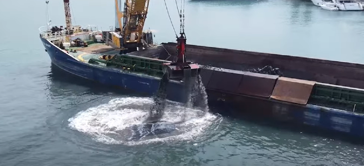 Dragaggi bacino di Genova Sampierdarena e porto passeggeri