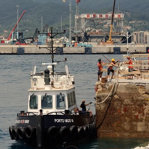 immagine box homepage porto di vado ligure