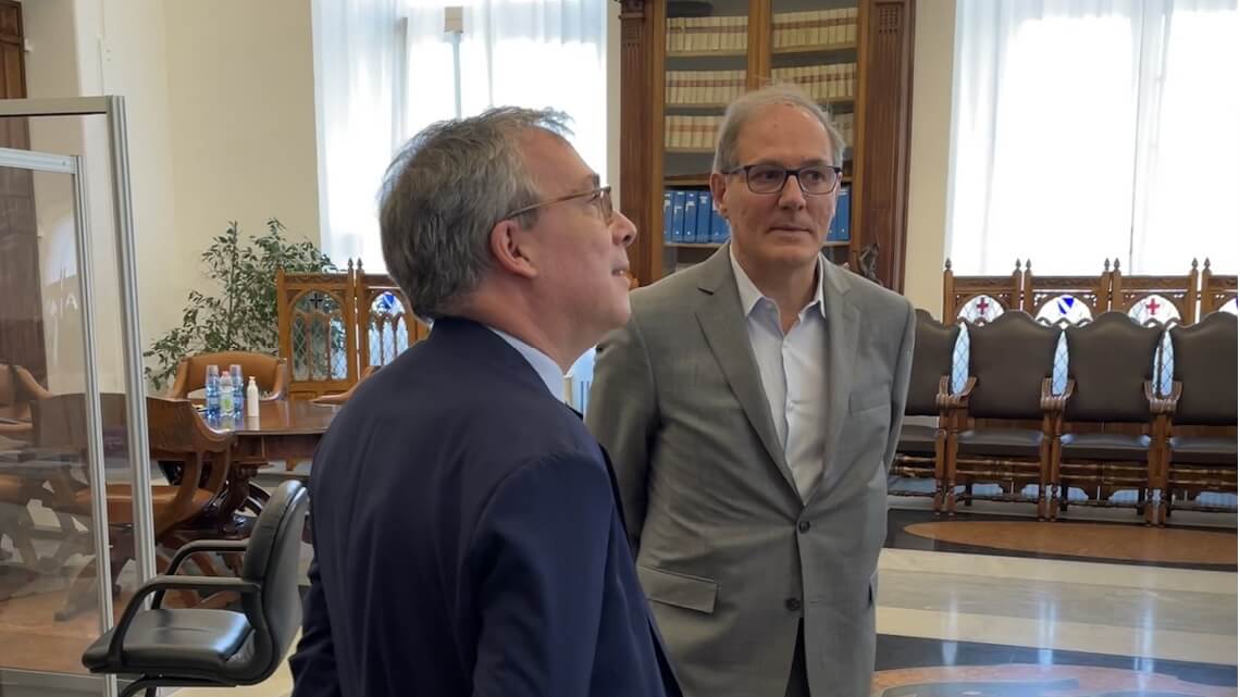 L’Ambasciatore UK Edward Llewellyn in visita ai Ports of Genoa