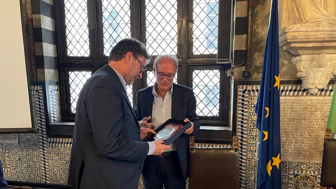 Visita del Ministro Giorgetti ai porti di Genova e Savona